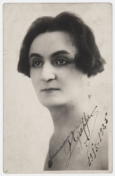 Caporalul travestit devine prostituată. Cine e femeia care l-a ucis cu două cartușe de revolver