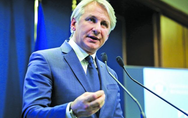 „Taxarea muncii ar trebui scăzută!” Ce termene propune Teodorovici