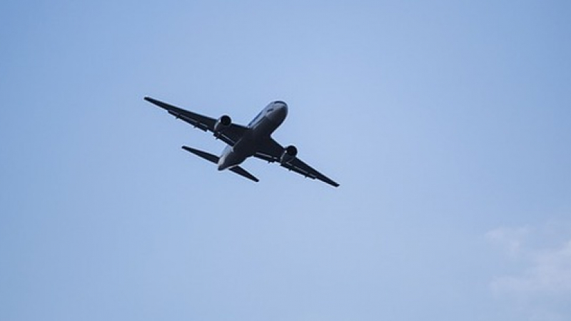 Panică pe un aeroport din Londra. Toate zborurile au fost suspendate. Sute de pasageri sunt disperaţi