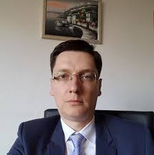 Avocatul bestiei de la Caracal rupe tăcerea. „Este o placă pe care era sânge”