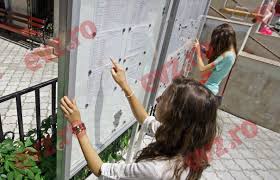 BAC 2019. S-a dat startul pentru înscrierile în sesiunea de toamnă a examenului maturității. Tot ce trebuie să știi pentru a promova examenul cu brio