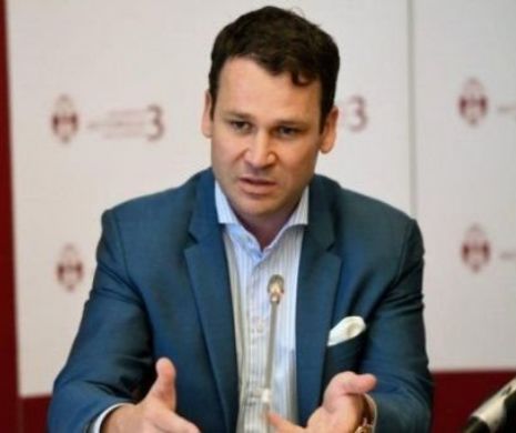 Sectorul care riscă să rămână fără spaţii verzi. Primarul depune plângeri penale