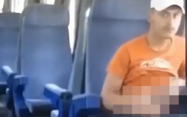 Tânără oripilată de comportamentul vecinului de compartiment. Ce a putut să facă un bărbat în tren