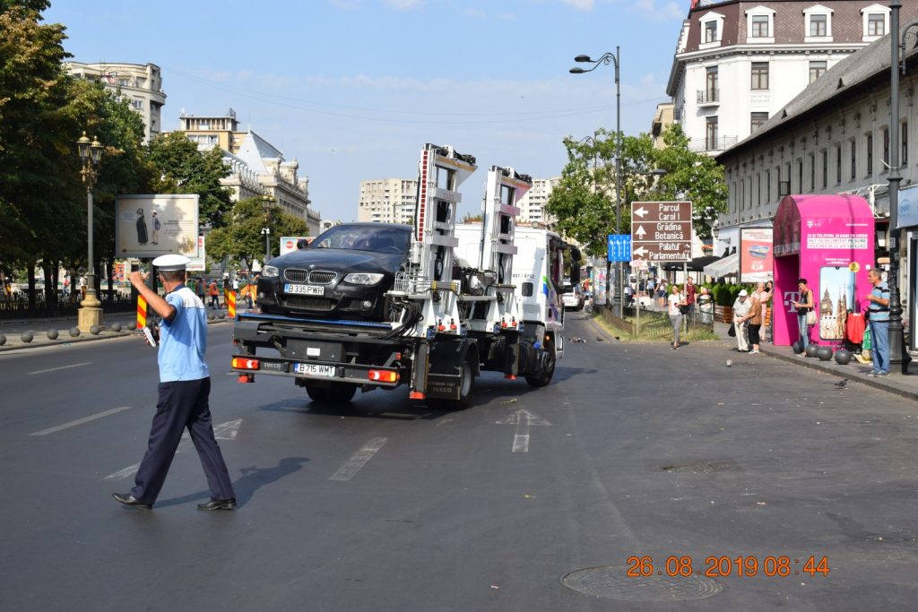 Hingherii de autoturisme rad tot ce prind. Lista străzilor de pe care se ridică mașini (II)