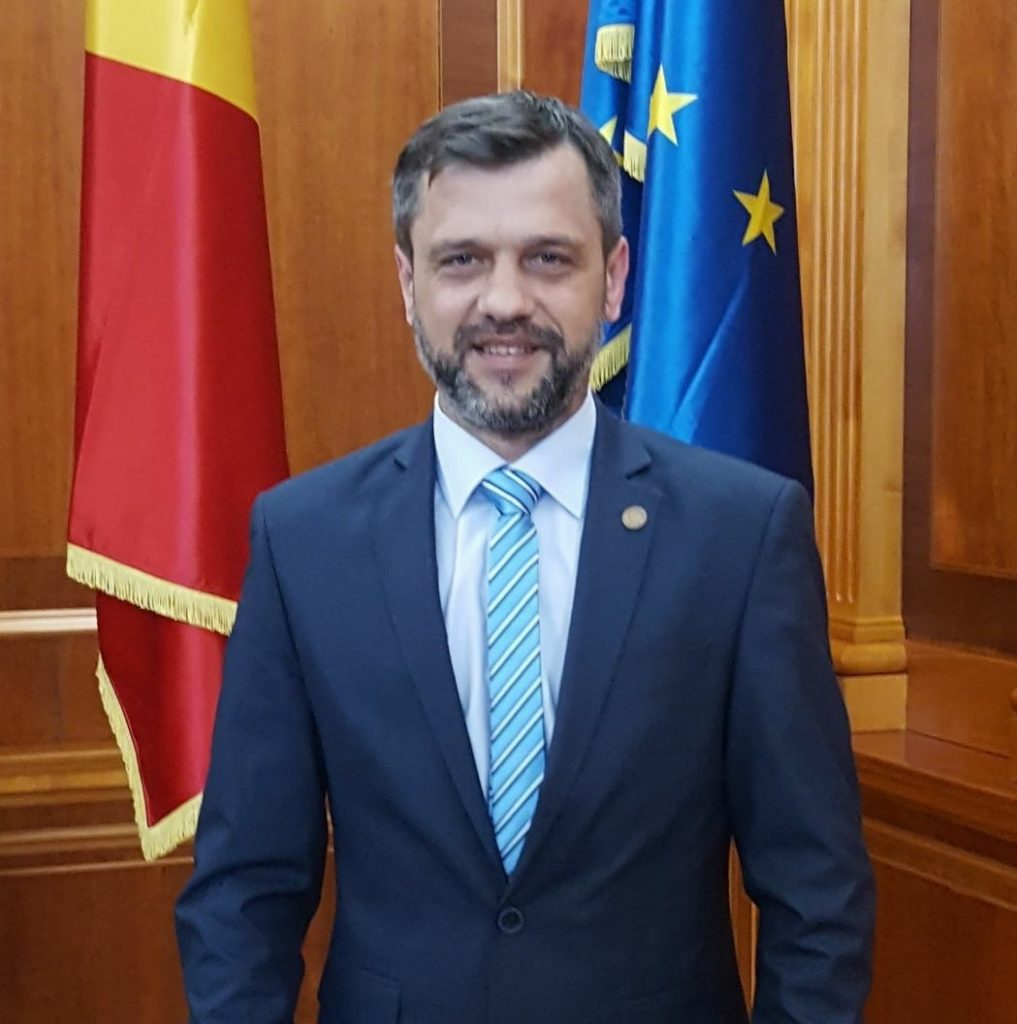 Scandal pe secţiile de votare din Diaspora. „Înfiinţarea secţiilor de votare este atributul MAE şi nicidecum al AEP”