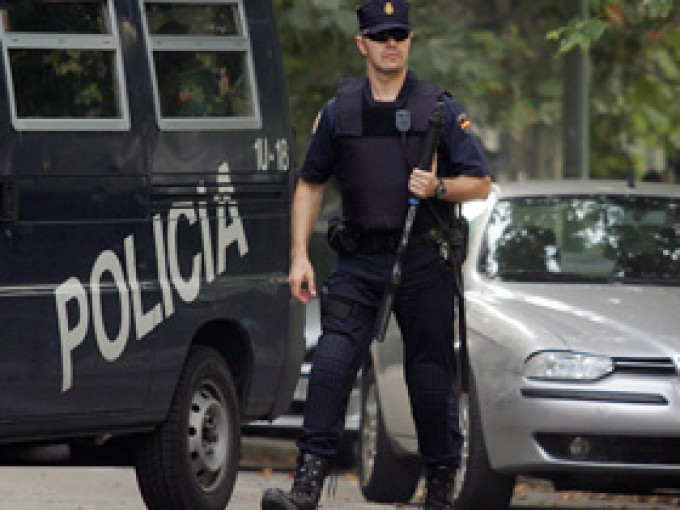 Românii care au îngrozit pe spanioli. Oamenii au vrut să-i evacueze forțat