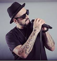 Bombă pe scena mondenă. Un mare cântăreț renunță la carieră pentru televiziune?!