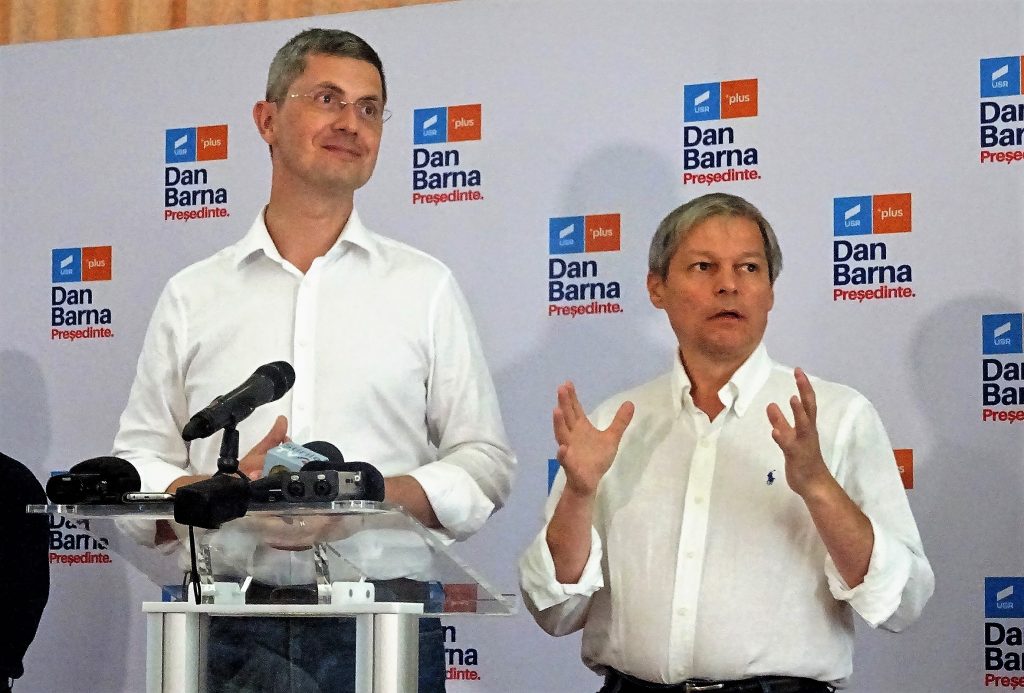 Funeriu îi provoacă pe Barna și Cioloș! Scandalul de corupție de la Bruxelles și prietenia cu Macron