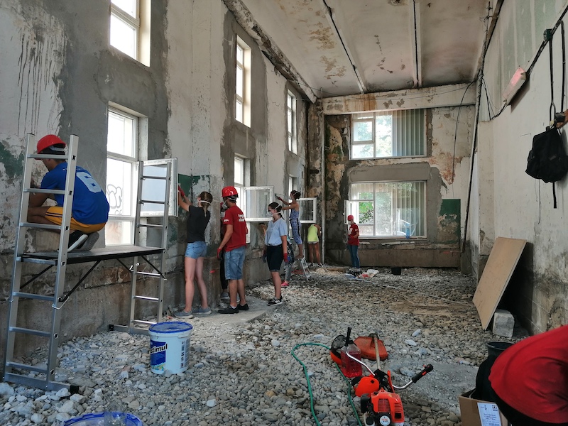 Ce poți face din puncte termice dezafectatre? Ideea genială a unor tineri