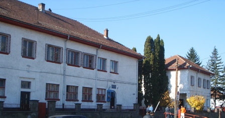 Protest spontan! Personalul Spitalului de Boli Infecţioase din Braşov, nemulțumit