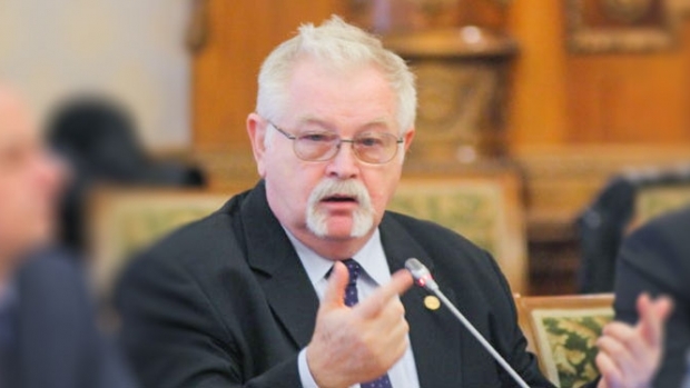 Breaking News. Ministrul Anton Anton și-a dat demisia!