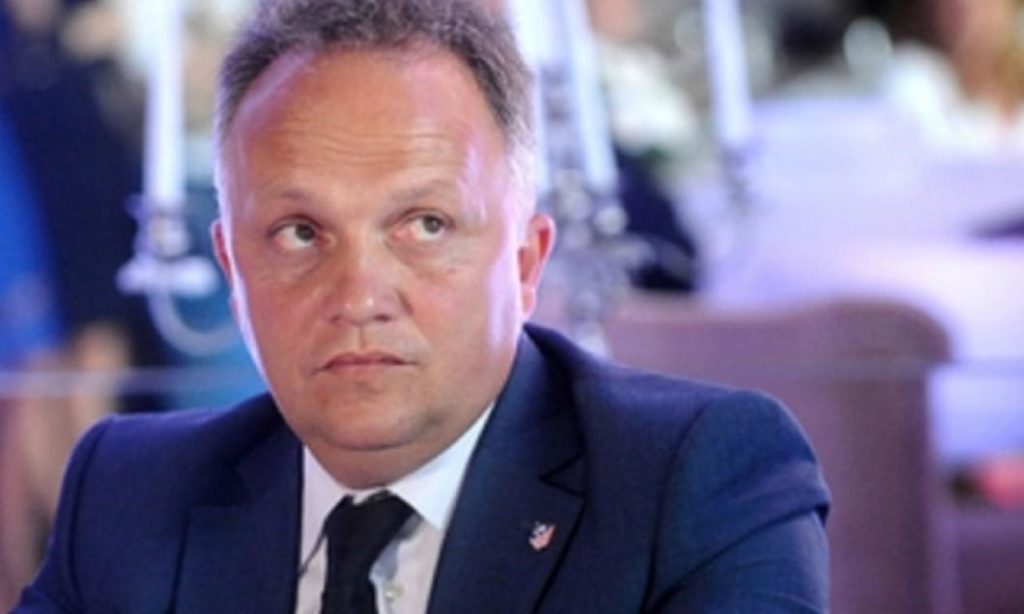 Surpriză. Doi români au fost numiți la conducerea unui club din Anglia