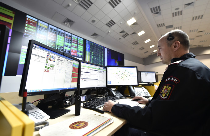 Sancțiuni dure pentru apel fals la 112. Cu cât a fost amendat un fost jandarm care testa reacția autorităților