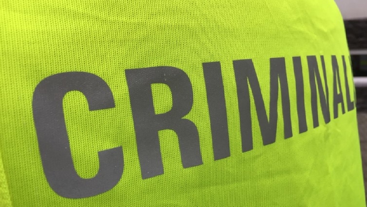 Crimă urmată de sinucidere la Vaslui. Bănuielile vecinilor sunt cutremurătoare