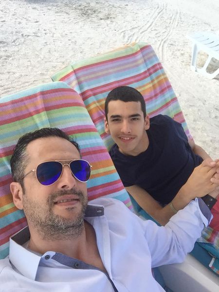 Drama prin care trece fiul lui Mădălin Ionescu. Șansele băiatului de a se vindeca