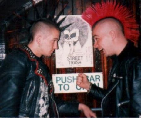 Luptă pe viață și pe moarte. Securitatea vs. „punkiștii” din „noul val”. Document incendiar