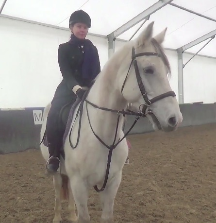 Fetița care se luptă cu procurorii. După Evenimentul Zilei, și BBC a promis că o sprijină