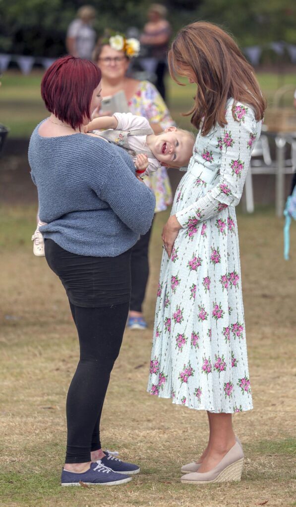 Veste mare la curtea regală. Semnele care o dau de gol pe ducesa de Cambridge 