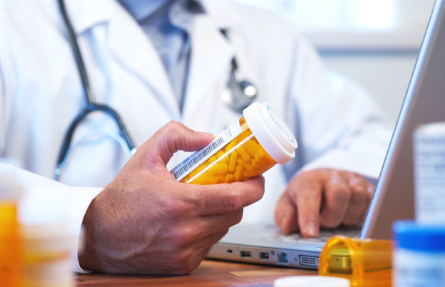 Pacienții cronici în mare pericol. Medicii de familie trag semnalul de alarmă, lipsesc medicamente esențiale