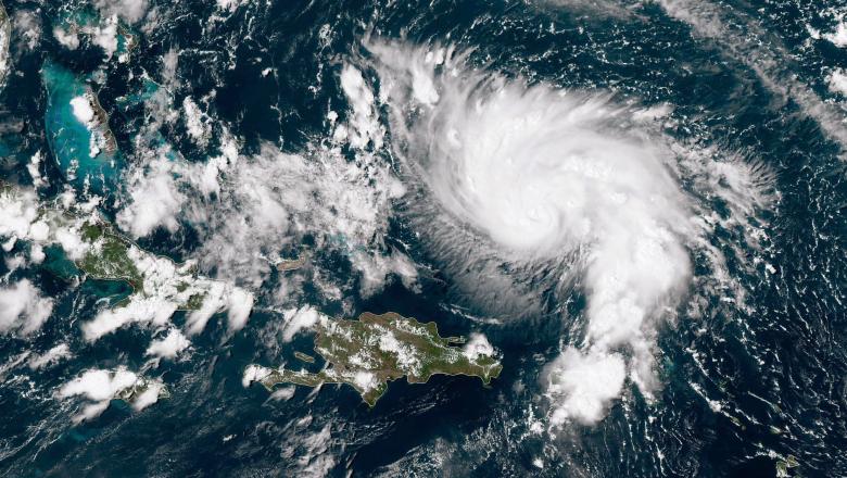 Dezastrul vine din cer. Uraganul Dorian ajunge în Europa. Schimbări climatice în zonă