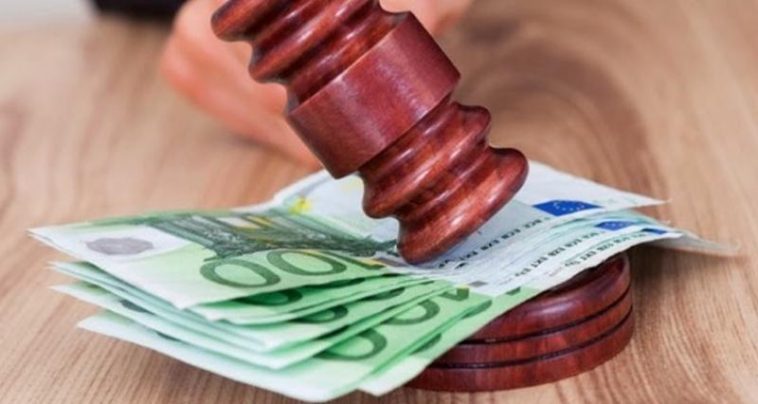 Obligat de instanță să plătească 80.000 de euro victimei sale