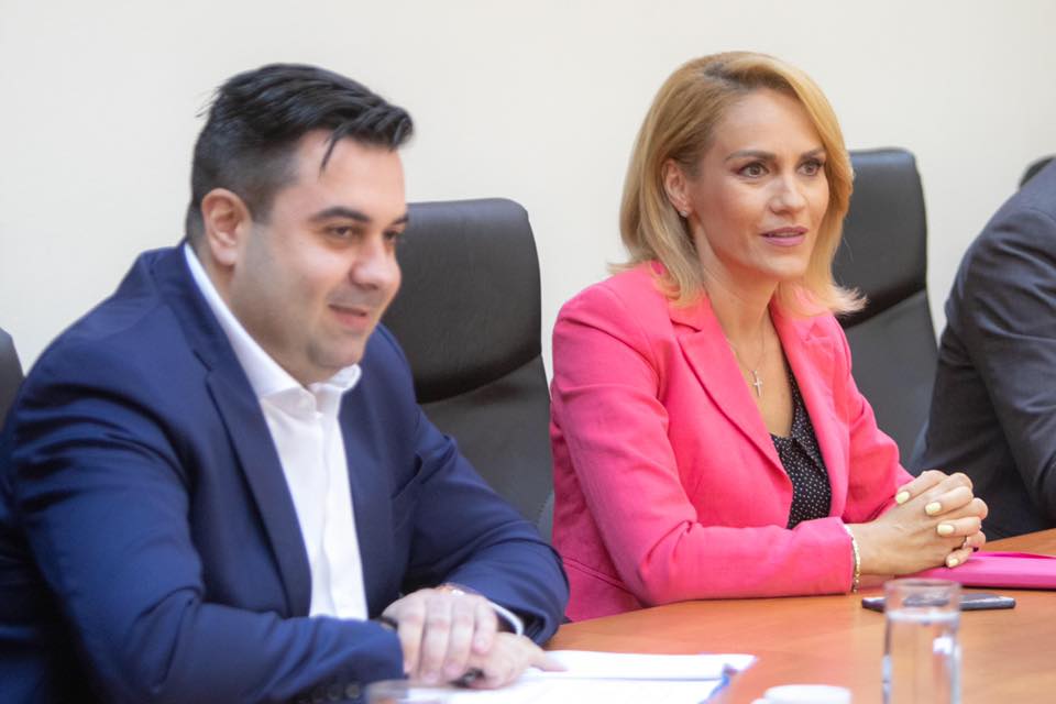 Metroul din Drumul Taberei, dezgropat. Firea a primit noi promisiuni de la Cuc