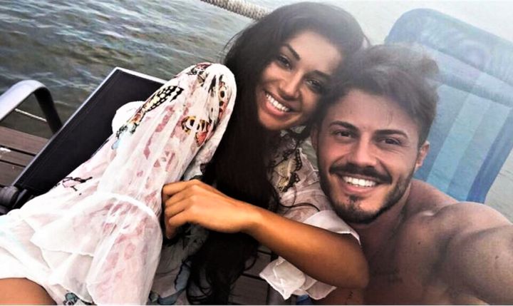 Scandal uriaș în showbiz după o singură poză. În spatele ei se ascunde o dramă uriașă