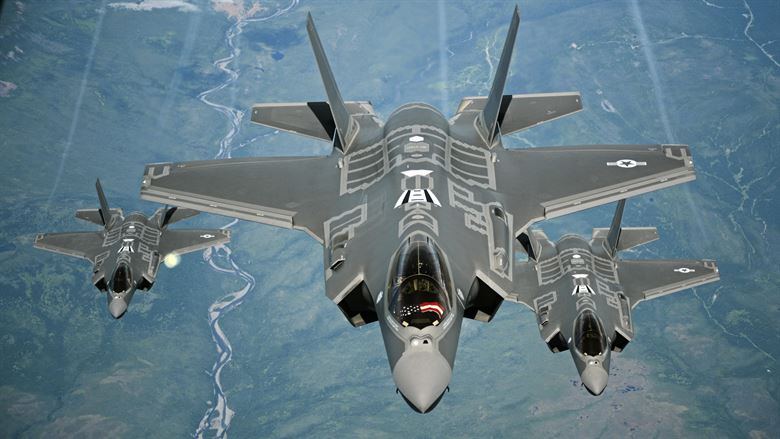 Polonia se zbate pentru F-35 și pentru Fortul Trump