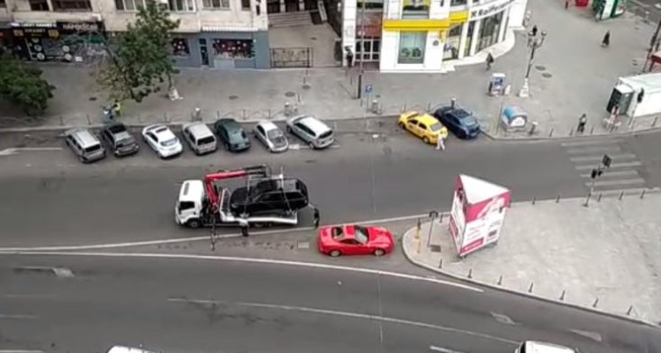 Și Ferrari-ul se ridică! Nimeni nu scapă de „hingherii” de mașini