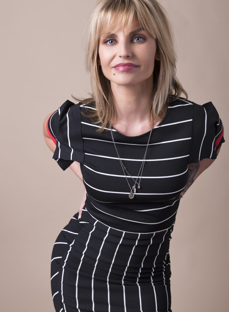 Oana Mareș dă startul celui de-al doilea sezon OANAPP, la TVR 2