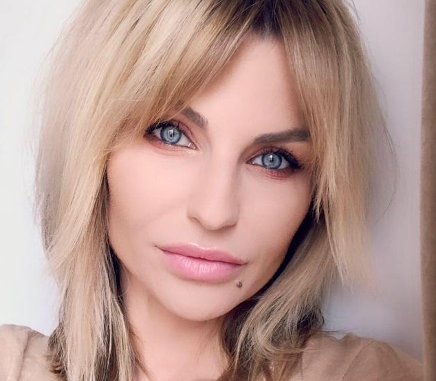 Oana Mareș, fără sutient! Poză SUPER-HOT!!