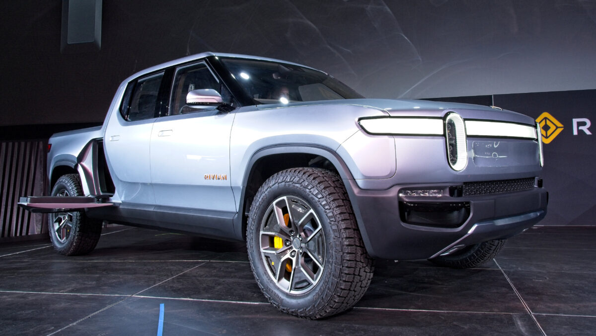 Lovitură în afaceri pentru Elon Musk. Giganții auto strâng rândurile împotriva Tesla