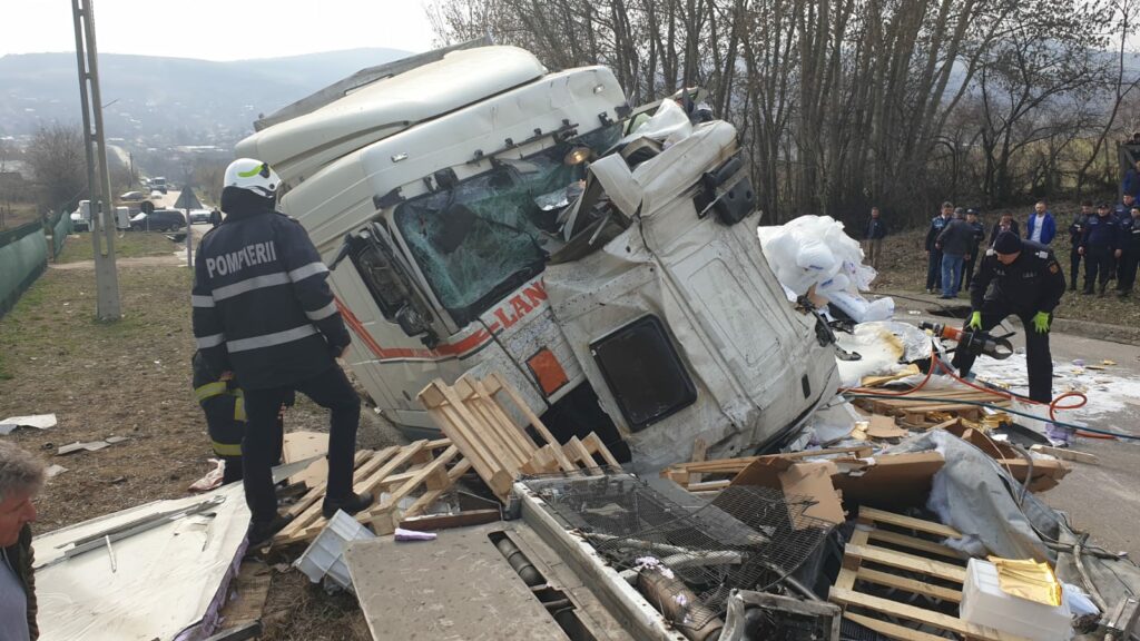 Tragedie în Germania. Accident cumplit pe A9. Doi români se zbat între viaţă şi moarte