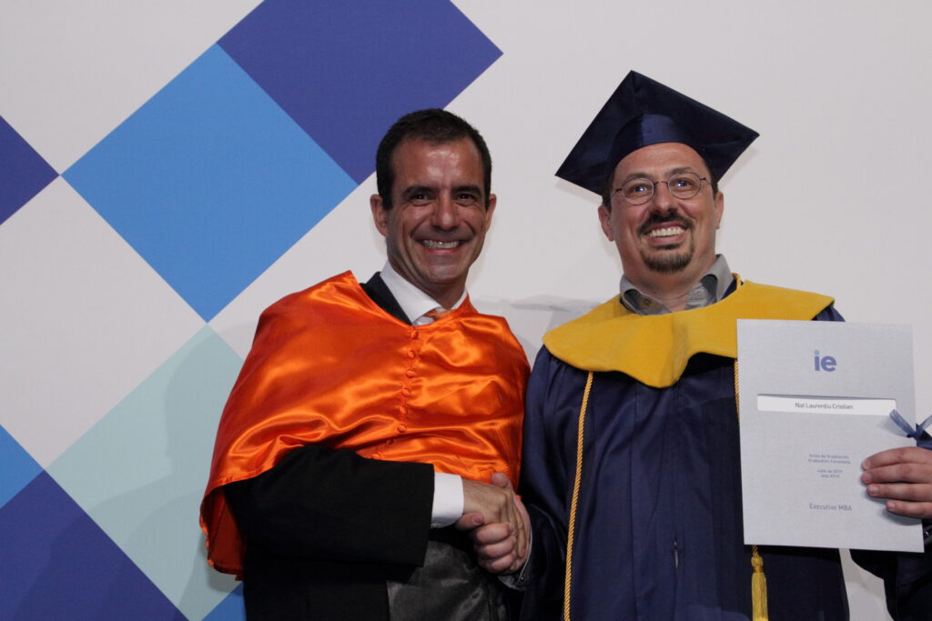 Laurențiu Nat, absolventul de Medicină și Filosofie care a uluit Occidentul cu inteligența sa: „Mâncarea are gust mai bun în România, oamenii sunt mai prietenoși și mai educați”