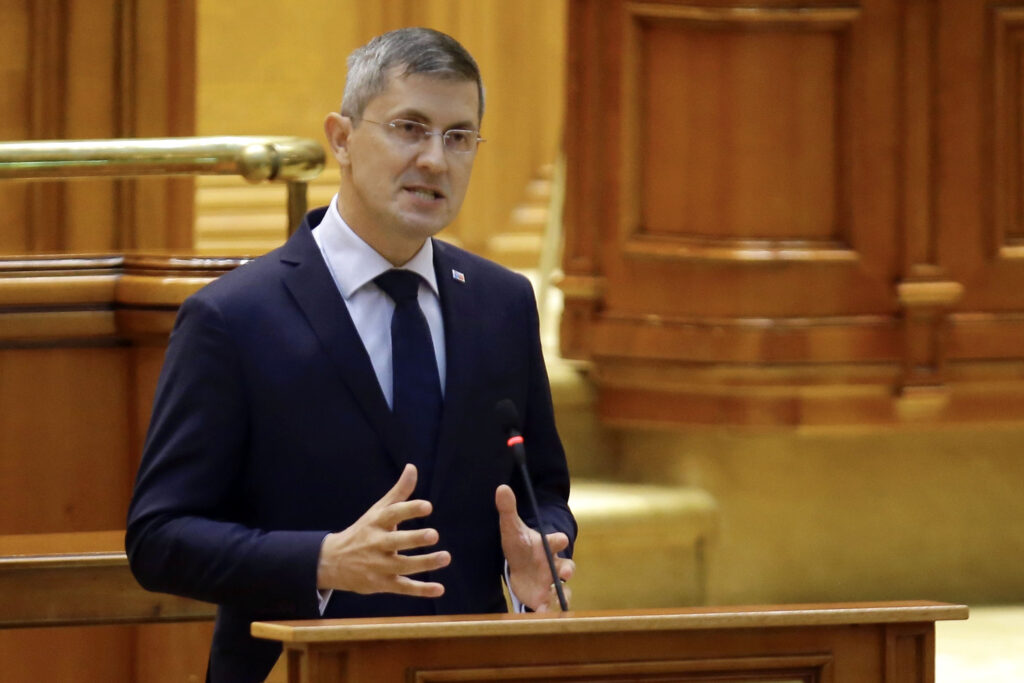 Gestul lui Barna, explicat de CTP. Critică usturătoare: „Vrei să fii președinte și tu...”