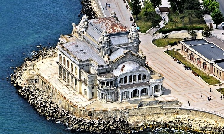 Cazinoul Constanța, urmărit de ghinion. Bâjbâielile politice pun în pericol reabilitarea