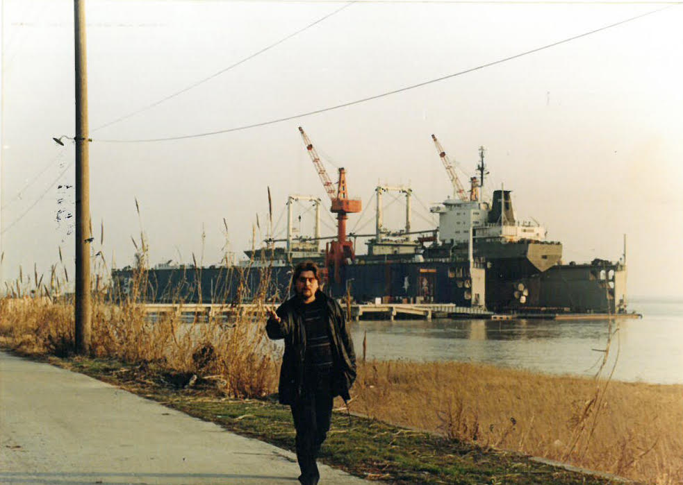 Motanul din Angola, șobolanul Jack și găina chinezească. Reporter de Cursă Lungă