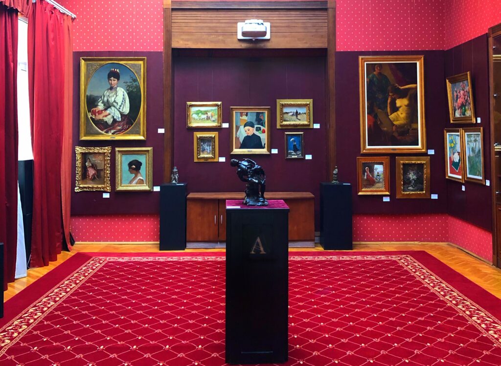 Opere de artă istorice, la târgul de „păduchi”. De ce le-au confiscat polițiștii bucureșteni?