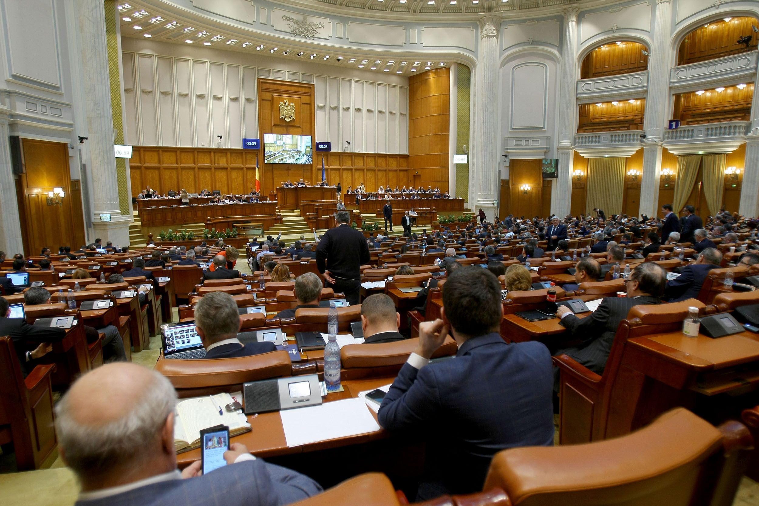 Parlamentul se reunește la ora 10.00 pentru a stabili calendarul audierilor și votul decisiv