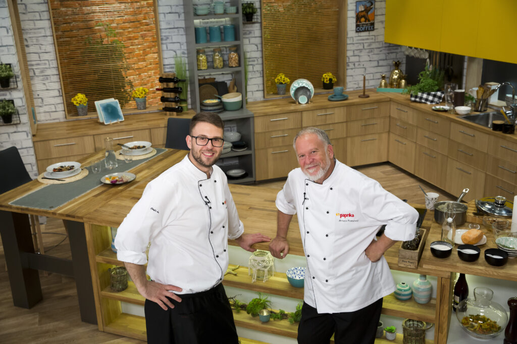 Michael și Antonio Passarelli! Tată și fiu în viața de zi cu zi, „sarea și piperul” în bucătărie