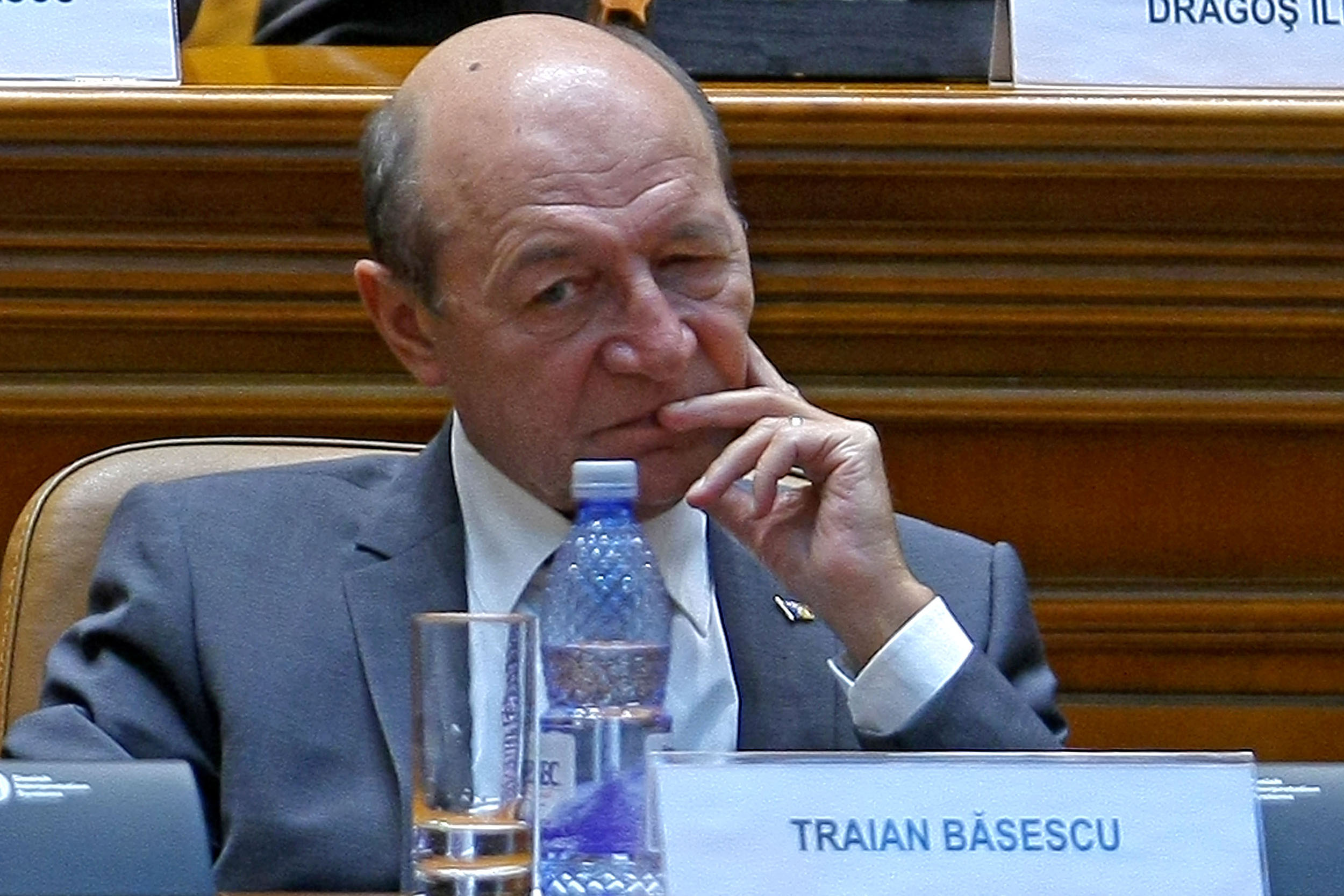 În spatele ușilor închise ale politicii: Cum justifica Traian Băsescu în 2009 negocierile cu Dan Voiculescu