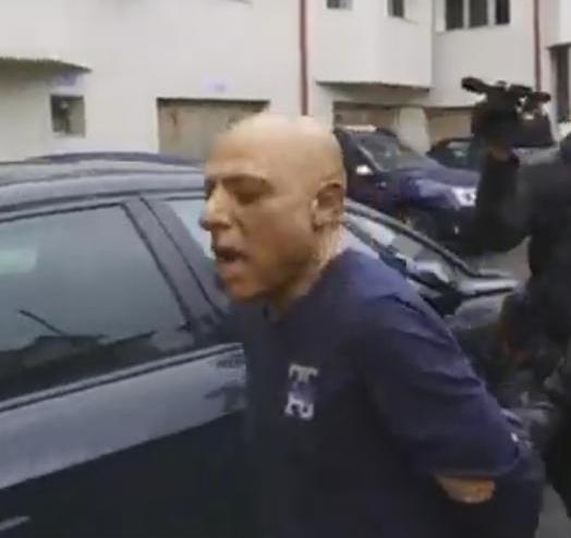 Închisoare pe viață pentru bărbatul care şi-a ucis fiul şi soacra