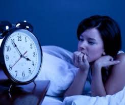 Trucuri pentru combaterea insomniei. Ce recomandă specialiștii