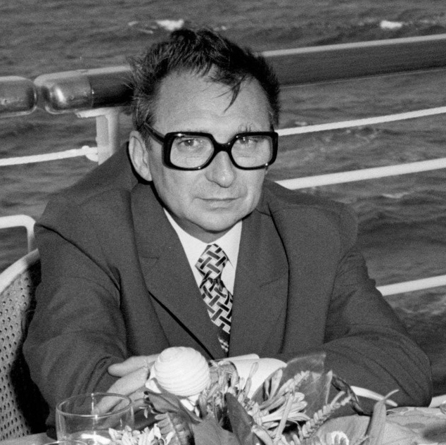 Ceaușescu aștepta un prieten în gară când a căzut vestea care a schimbat soarta Războiului Rece