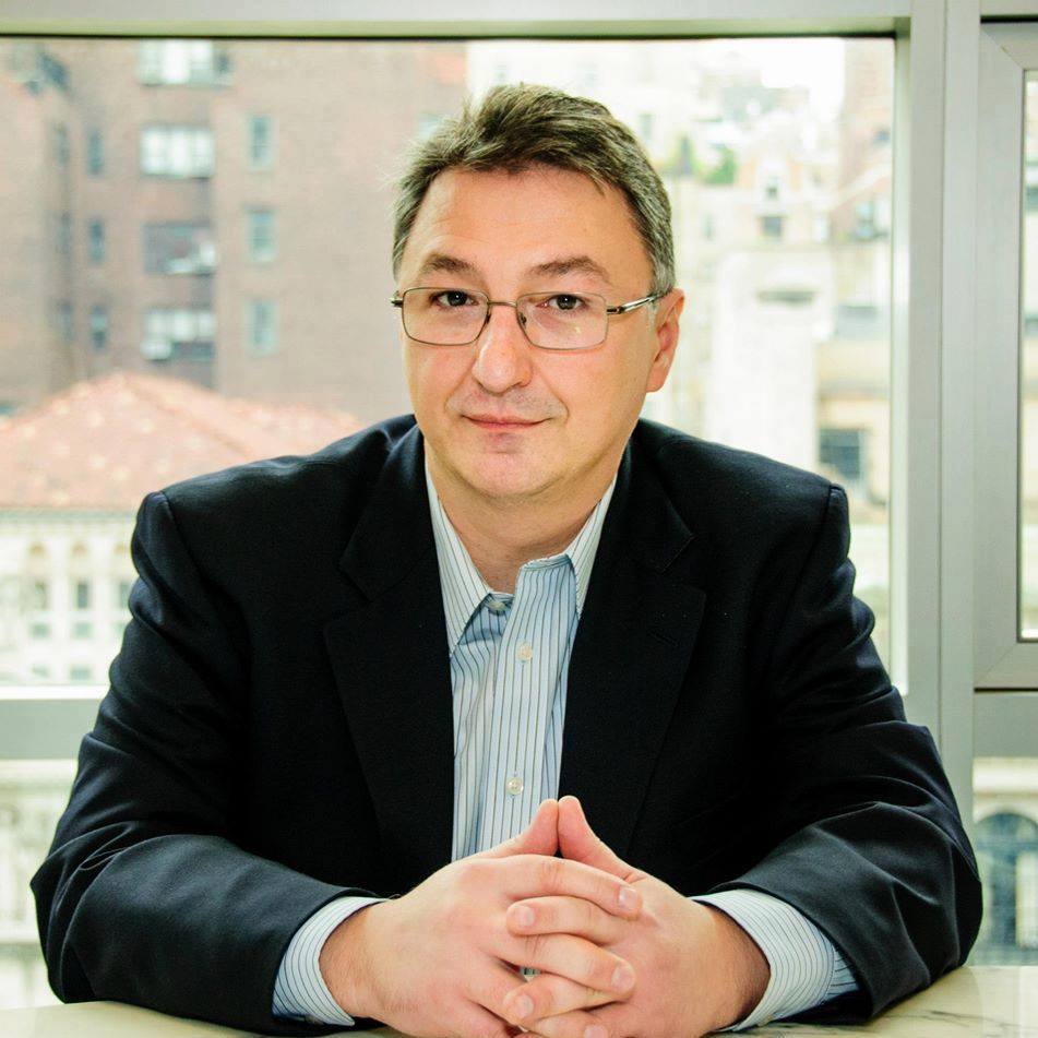 La taifas cu un matematician scriitor: „Cultura nu trebuie să fie o putere în stat”