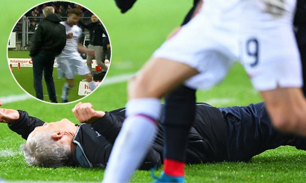 Moment nemaivăzut în fotbal. Un antrenor a fost pus la pământ de un fotbalist