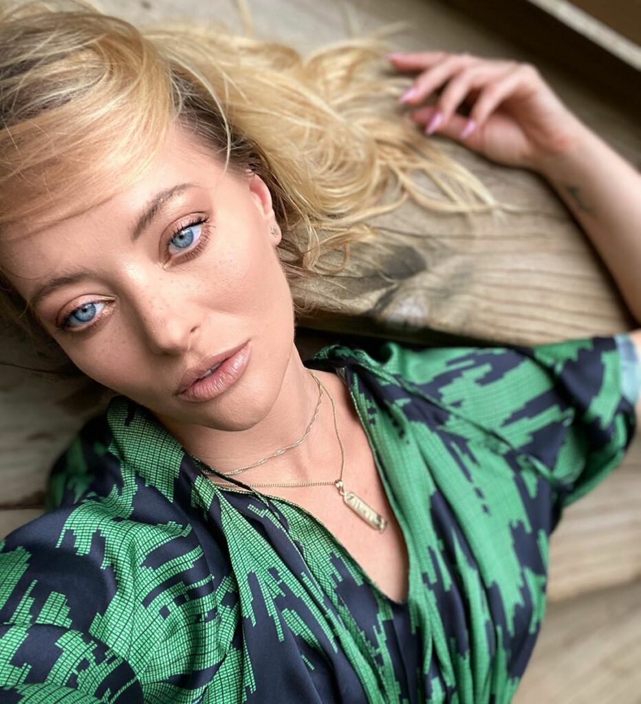 Delia a făcut anunțul pe care îl aștepta o țară întreagă. Da, e adevărat! Fanii, în delir