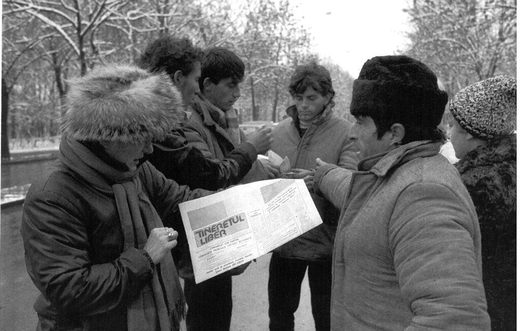 Evz Play cu Turcescu. Miza reală a dosarului Revoluției. Armata și Securitatea își pasează vina una alteia