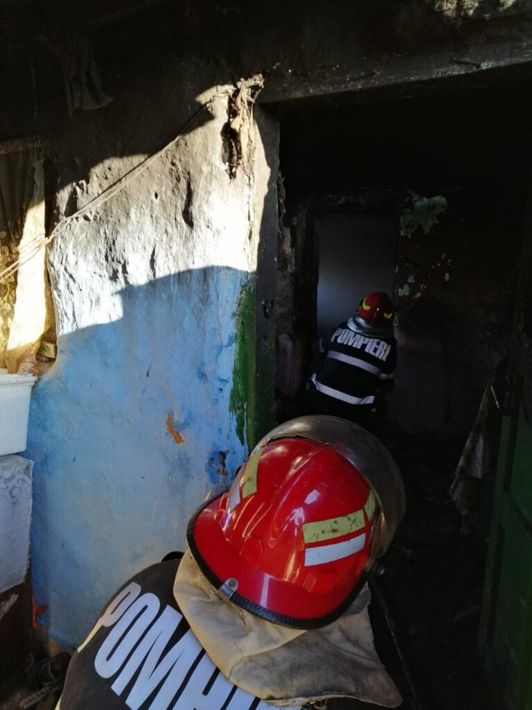 Dramă fără margini la Constanța. Bebelus, mort într-un incendiu