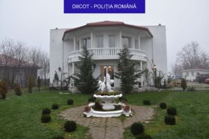Îți vine să mori de râs! Chestorul Gelu Oltean făcea trafic de droguri prin Poștă